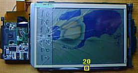 Wie man einen Newton MessagePad 130 zerlegt. Bild 7 von 14. Copyright (c) 2001 Frank Gruendel